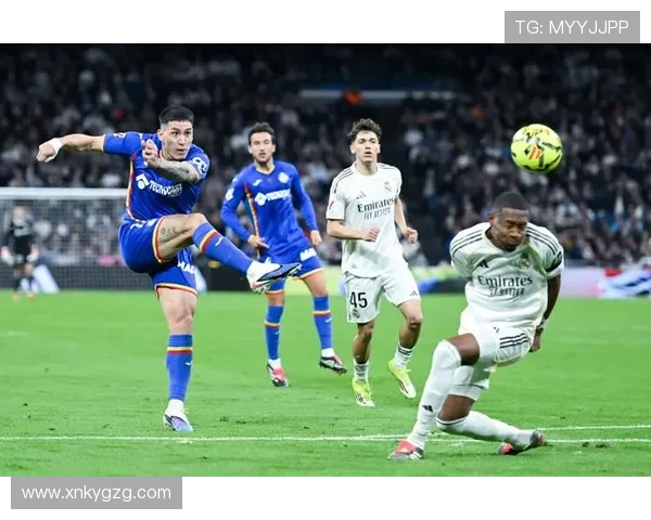 西甲年度阵容出炉：皇马巴萨主导，维尼修斯、贝林厄姆领衔