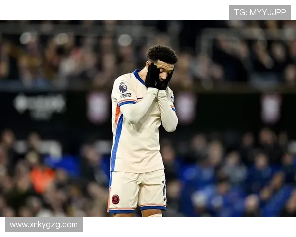 切尔西进攻层次与稳定性面临考验,赛季表现波动逐步反映竞争格局变化 切尔西进攻层次与稳定性面临考验,赛季表现波动逐步反映竞争格局变化