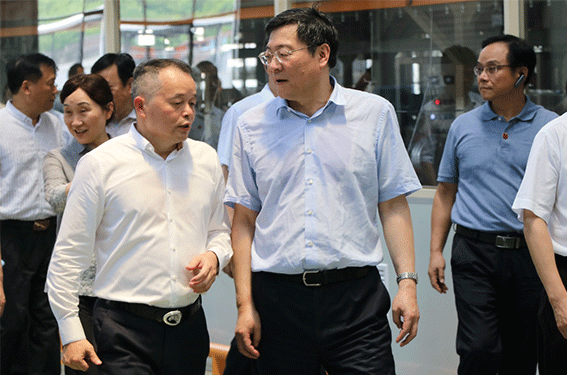 省委书记杜家毫参观JN江南体育官网
智能制造（邵阳）有限公司